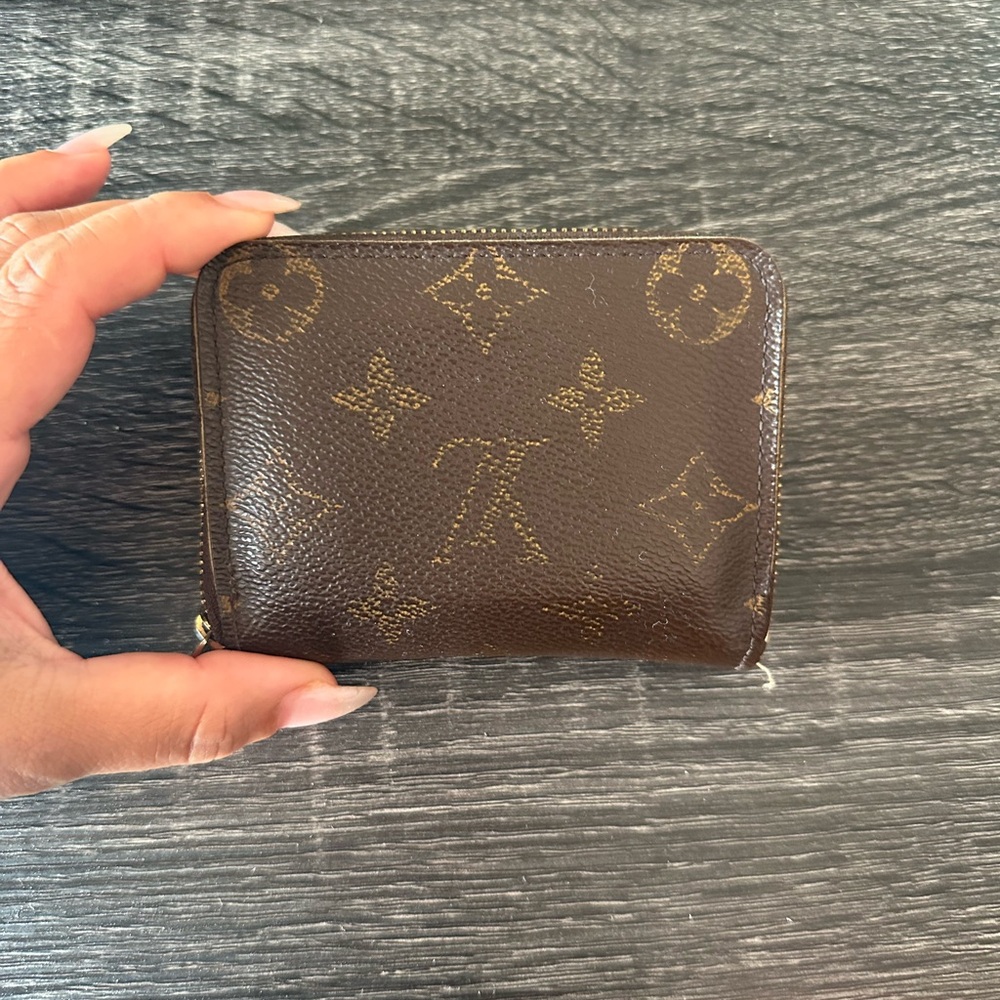 LV coin zipper wallet